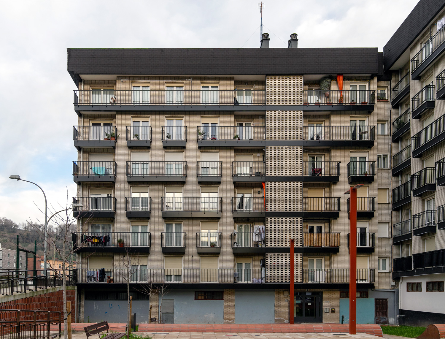 reforma de fachada en hernani. vista interior